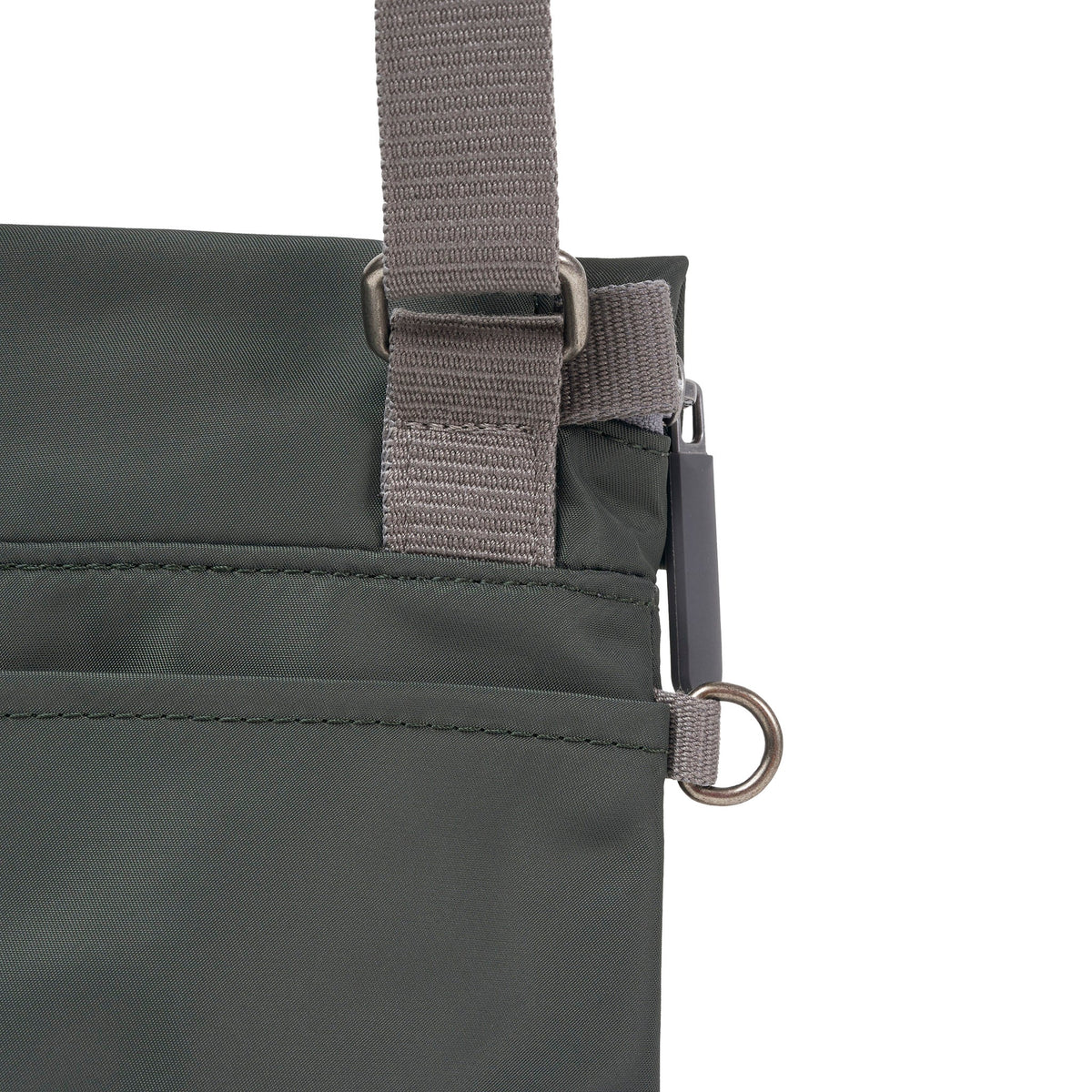 ROKA London - Stratford S crossbody-väska #Färg_Thyme