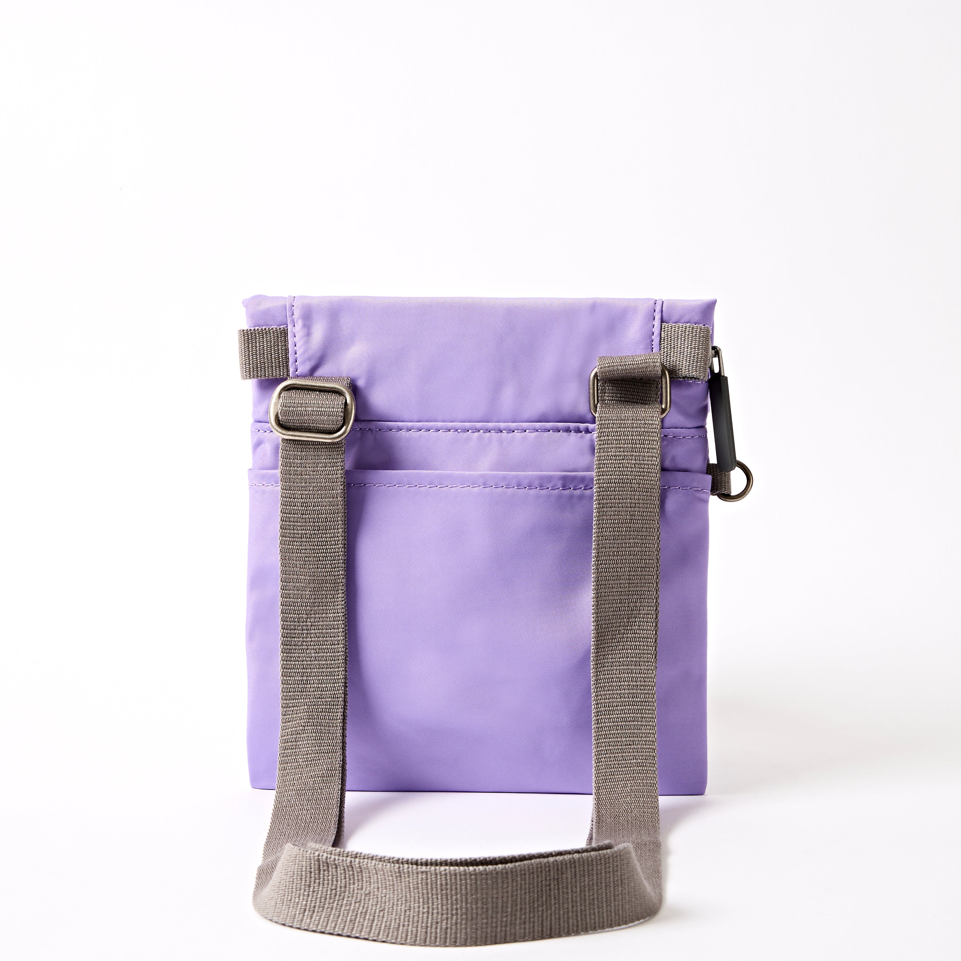 ROKA London - Stratford S crossbody-väska #Färg_Thistle_Bloom