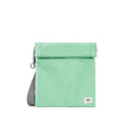 ROKA London - Stratford S crossbody-väska #Färg_Matcha