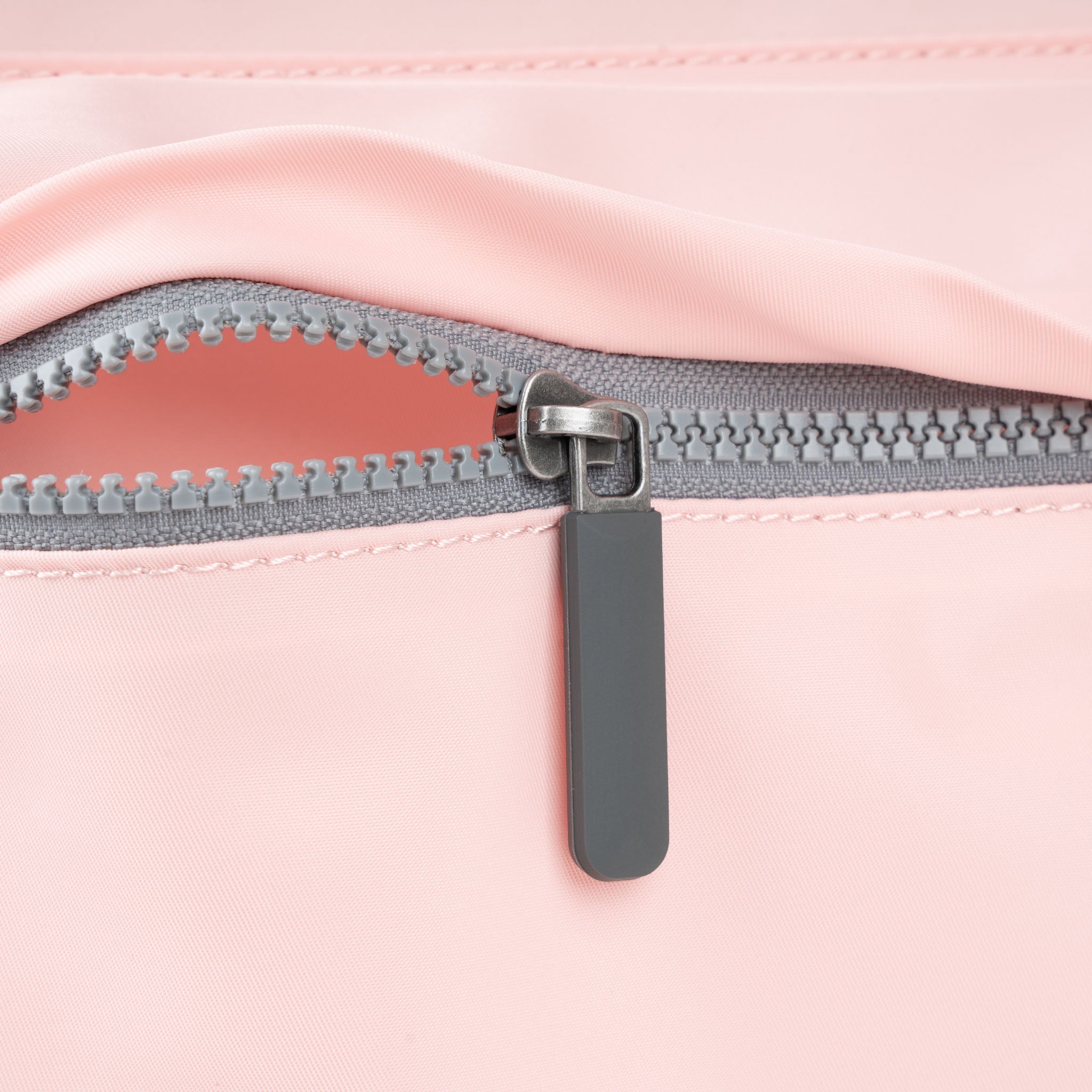 ROKA London - Trafalgar M toteväska #Färg_English_Rose