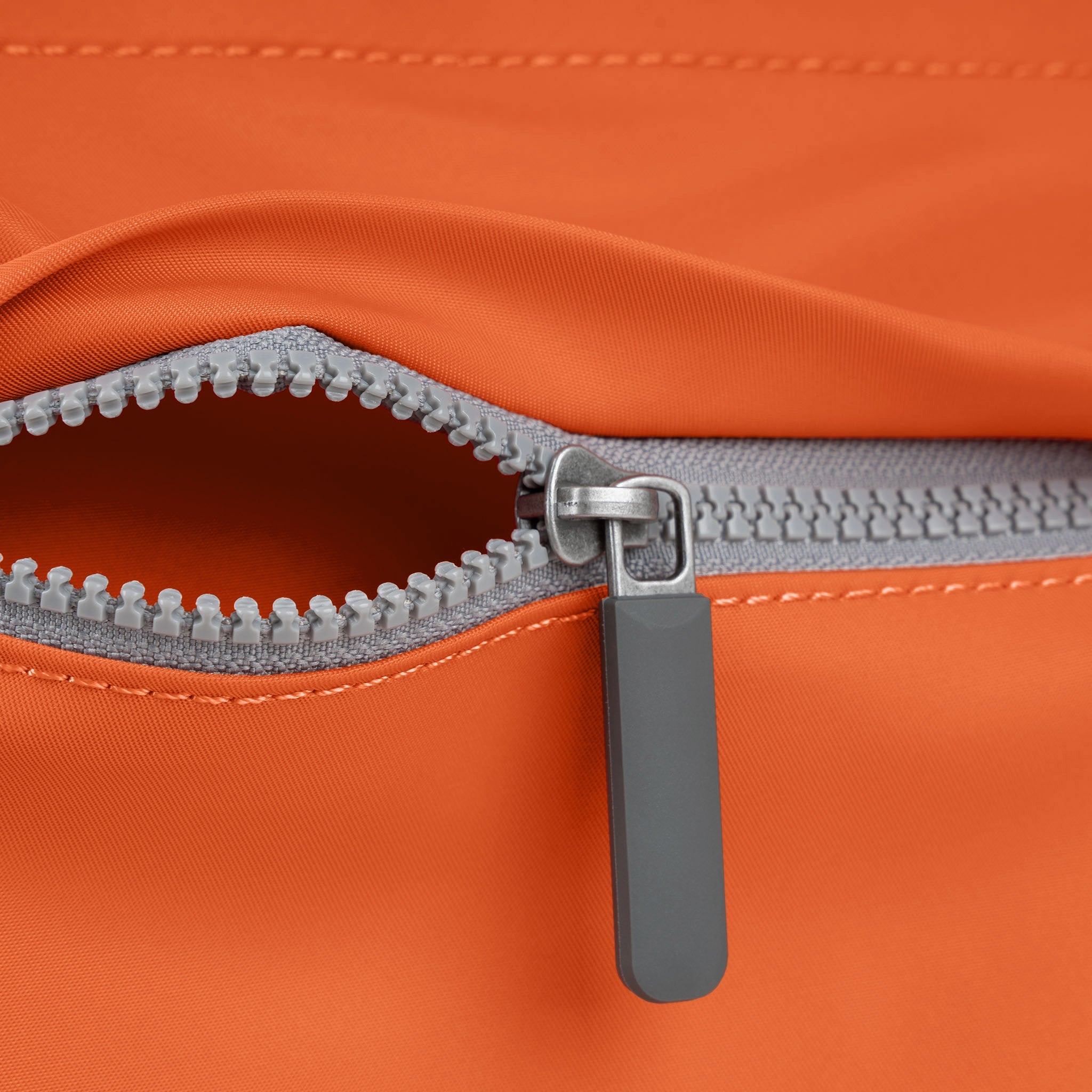ROKA London - Trafalgar M toteväska #Färg_Burnt_Orange