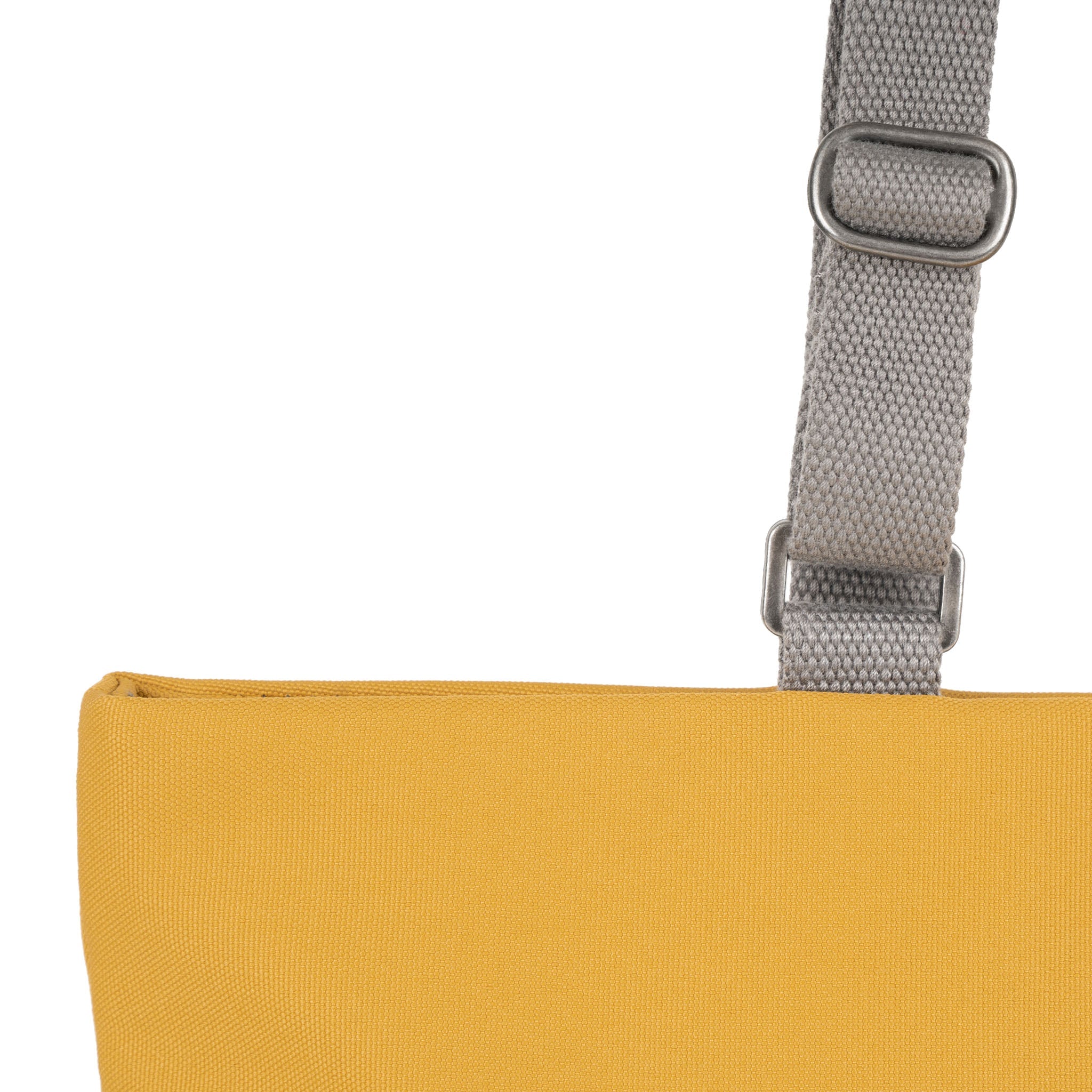 ROKA London - Trafalgar M toteväska #Färg_Flax