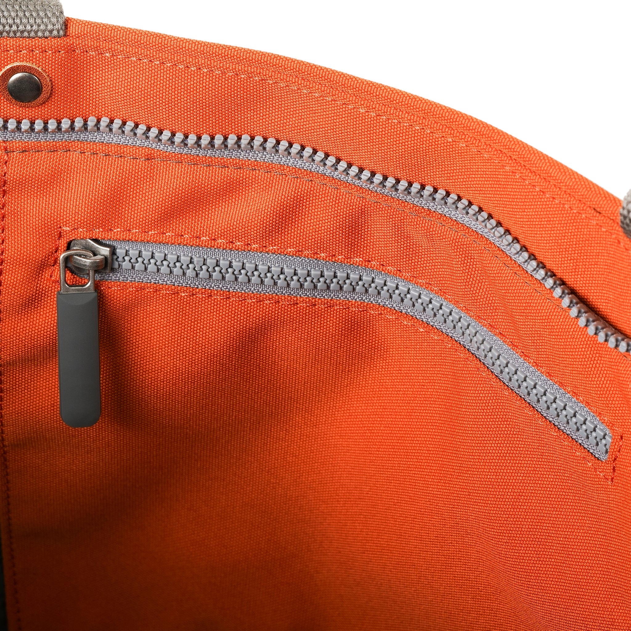 ROKA London - Trafalgar M toteväska #Färg_Pumpkin
