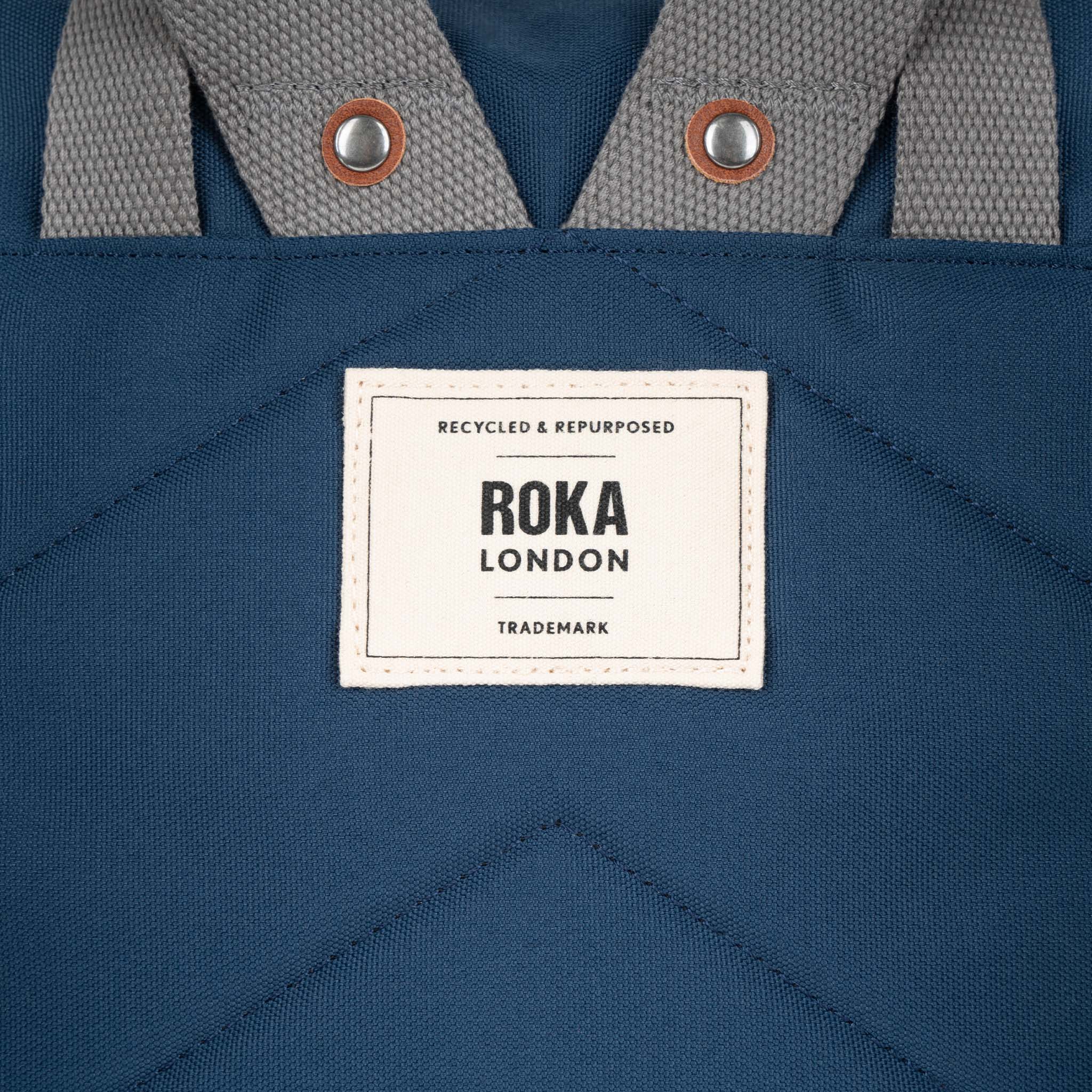 ROKA London - Waterhouse M ryggsäck med flera fickor #Färg_Deep_Blue