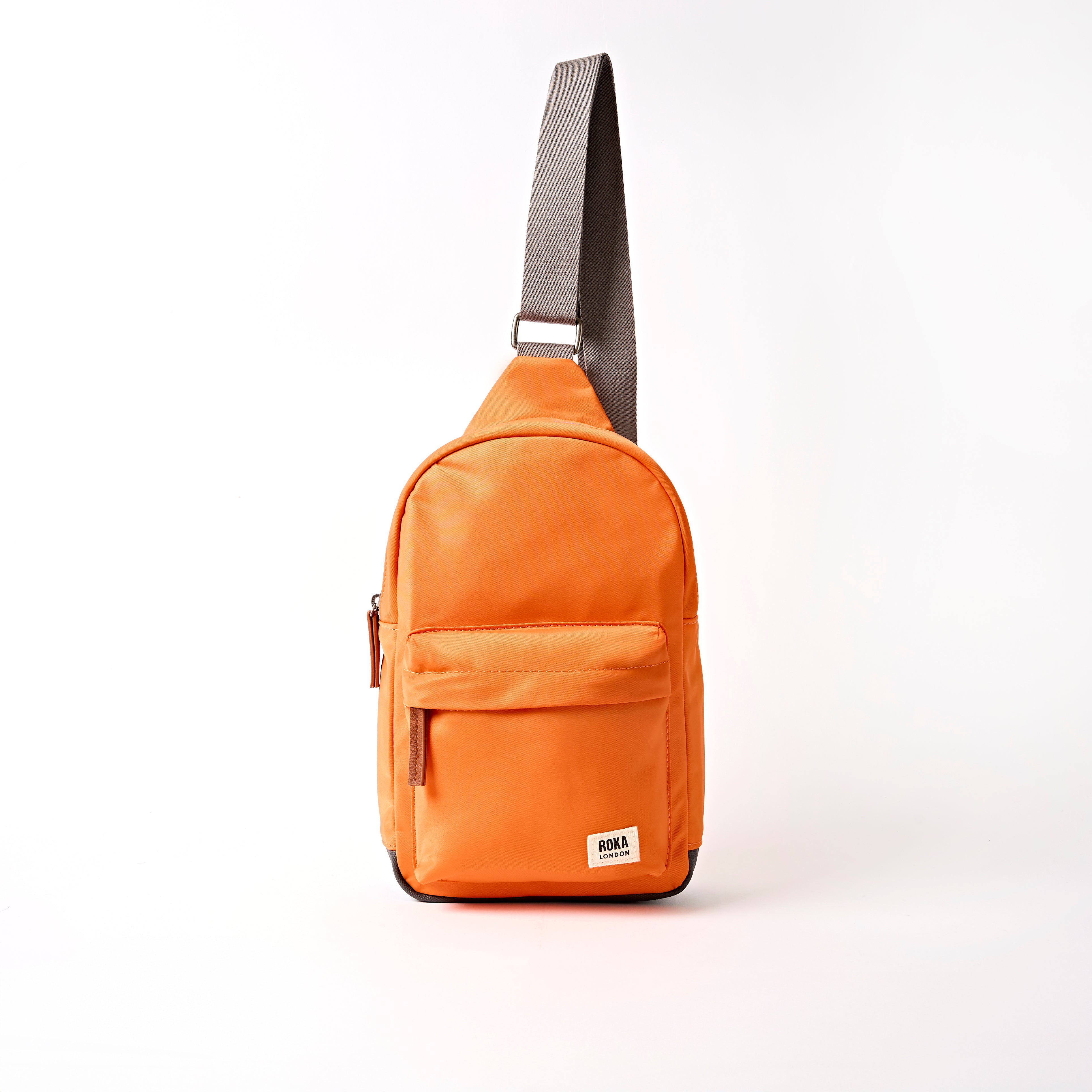 ROKA London - Willesden L slingväska #Färg_Jaffa_Orange