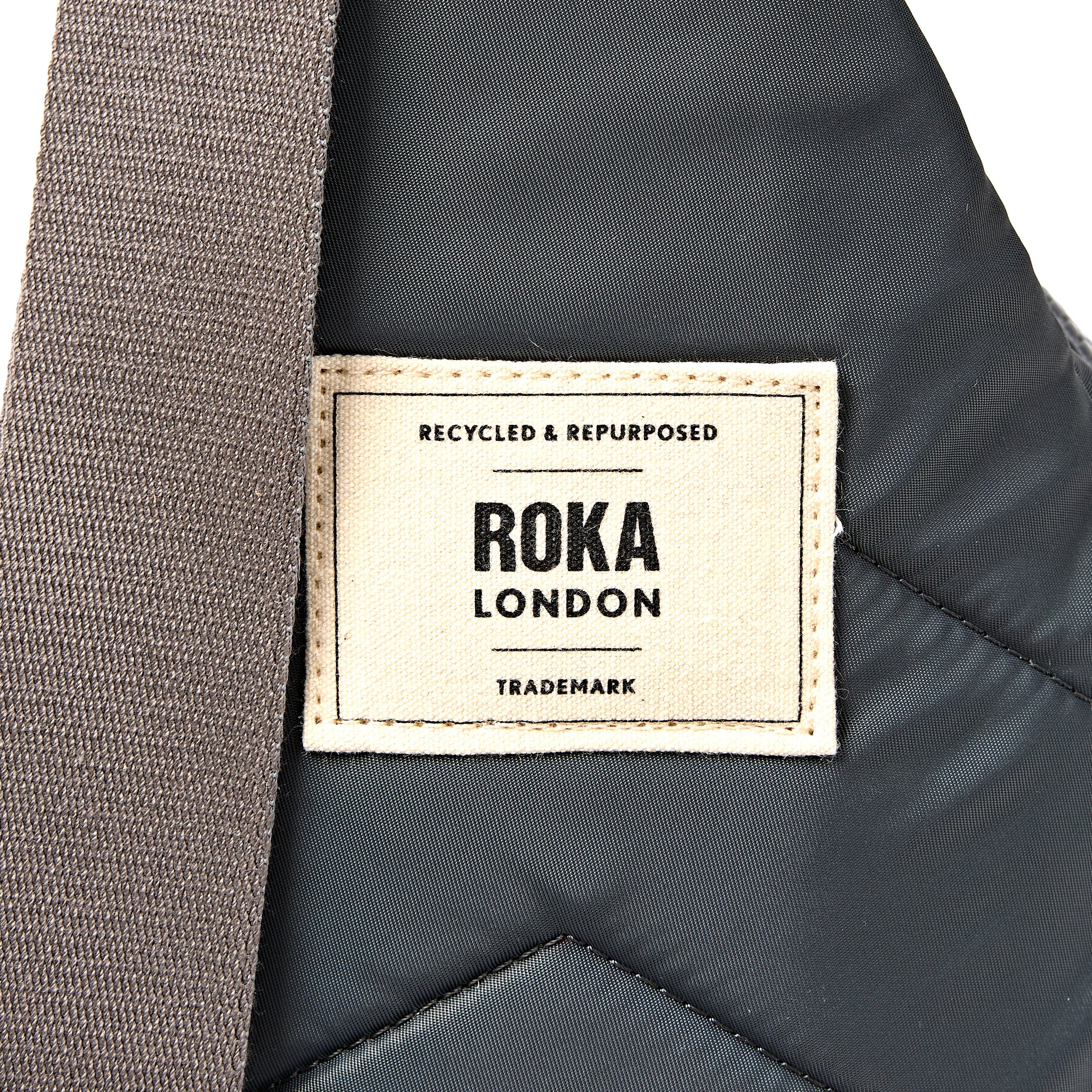 ROKA London - Willesden L slingväska #Färg_Beluga