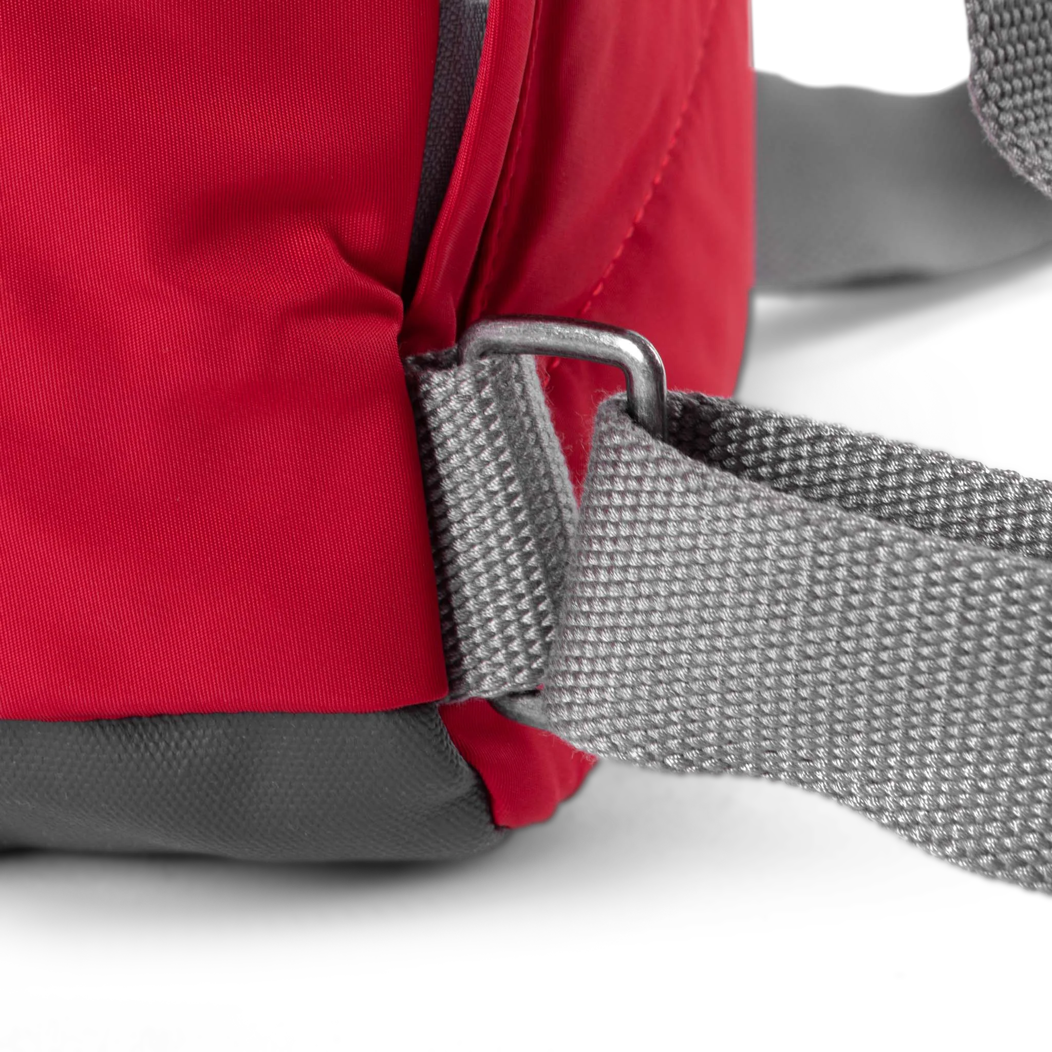 ROKA London - Canfield M rolltop-ryggsäck #Färg_Cranberry