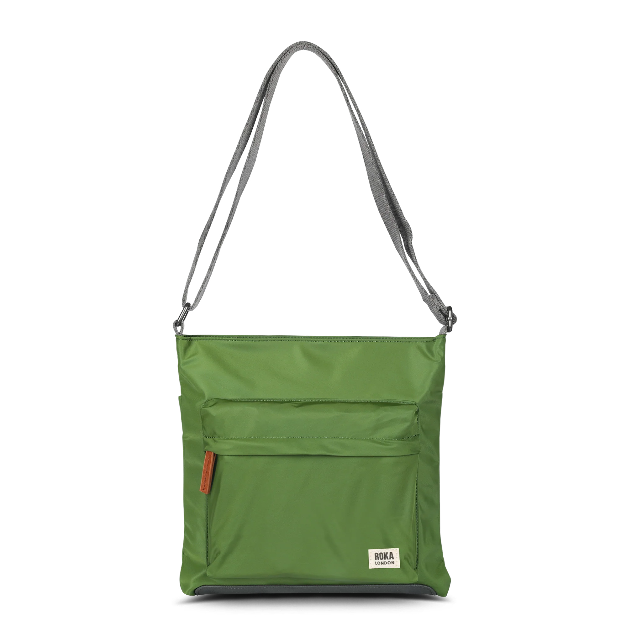 ROKA London - Kennington M crossbody-väska #Färg_Avocado
