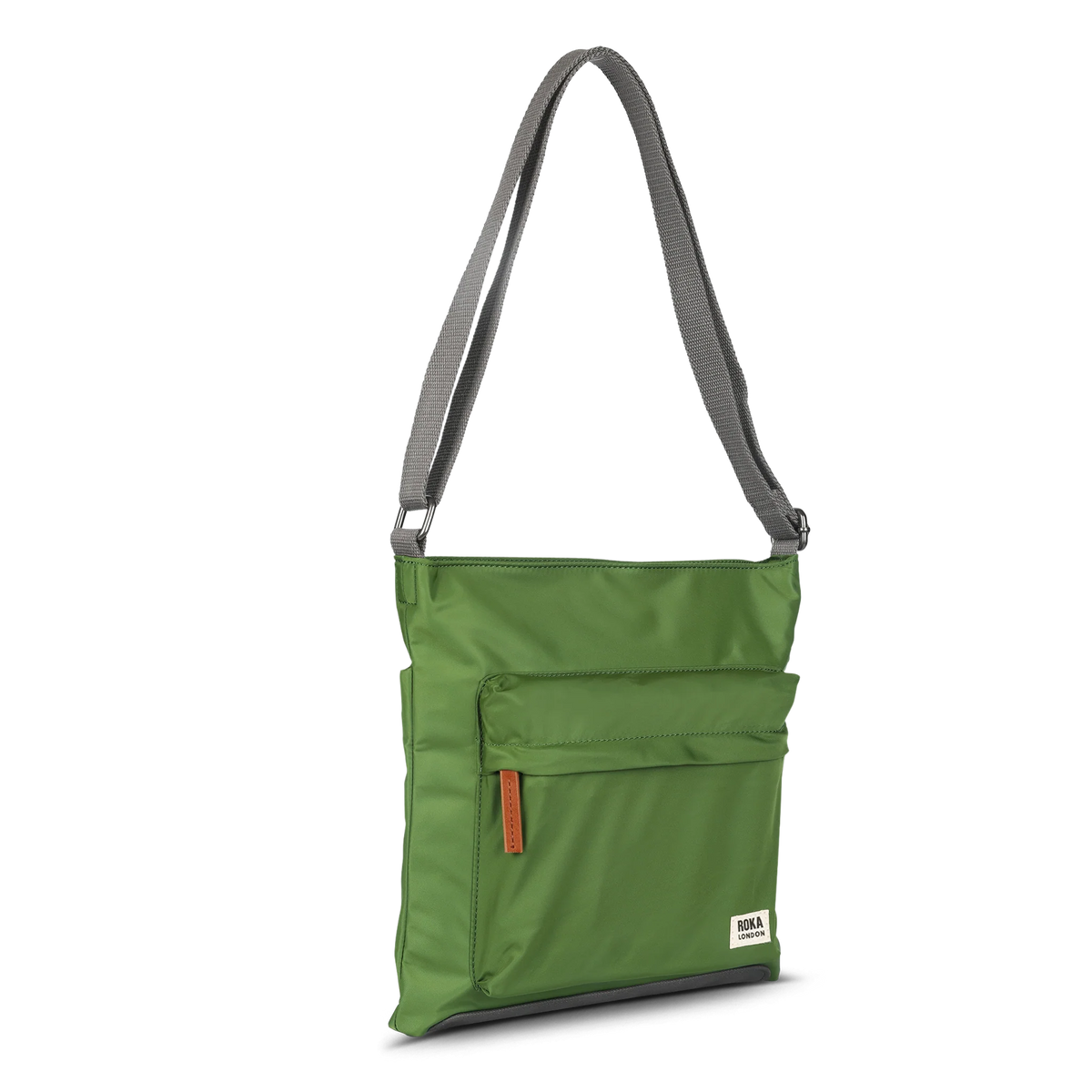 ROKA London - Kennington M crossbody-väska #Färg_Avocado