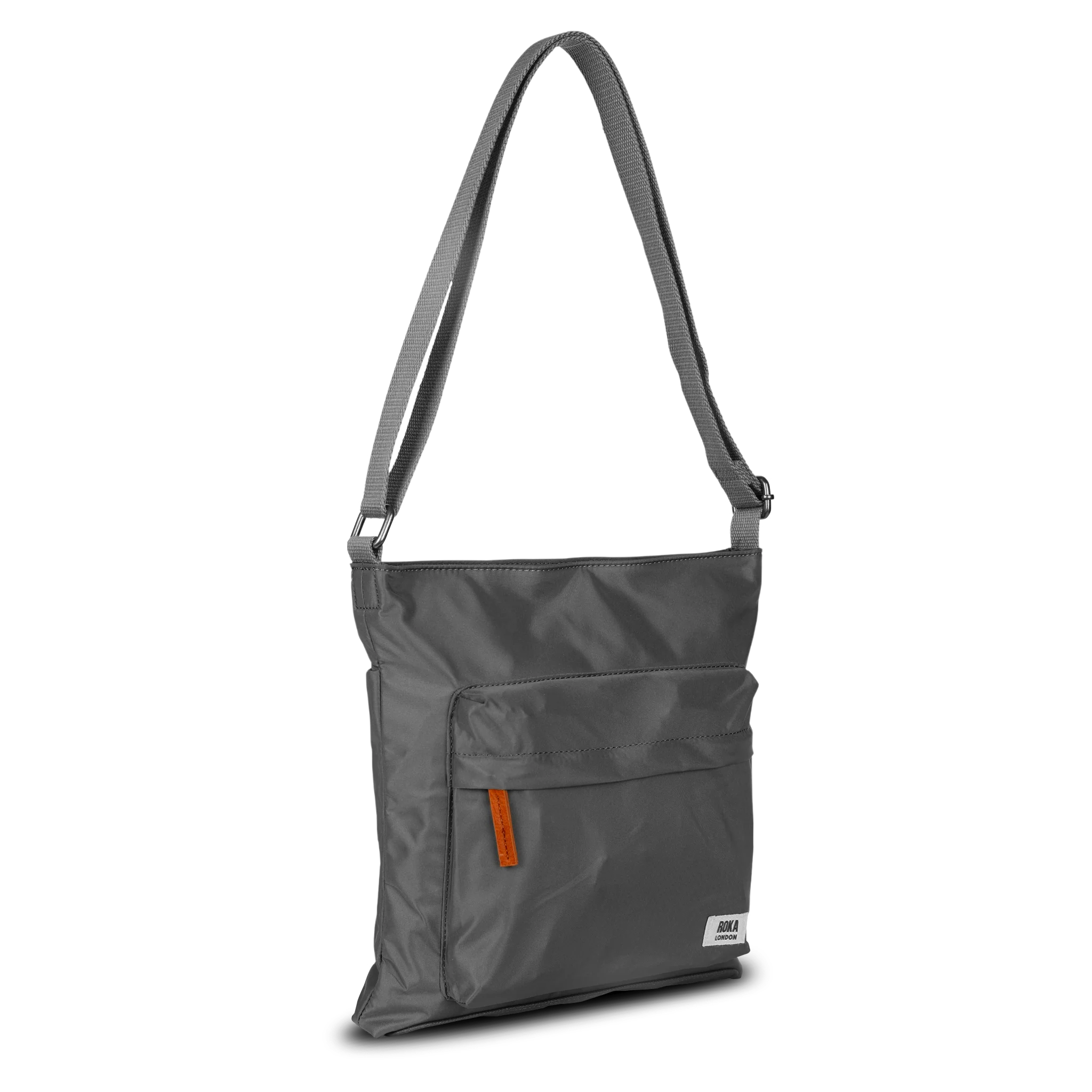 ROKA London - Kennington M crossbody-väska #Färg_Graphite