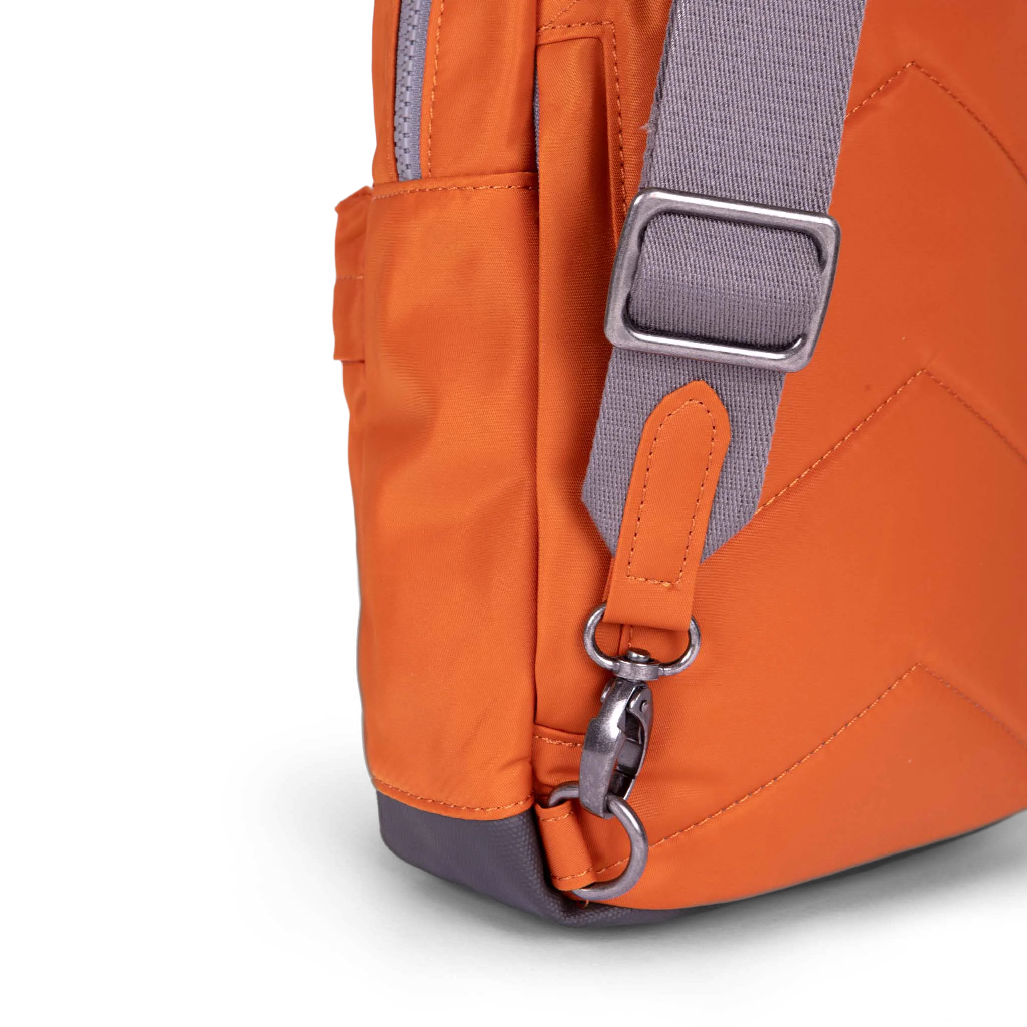 ROKA London - Willesden L slingväska #Färg_Burnt_Orange