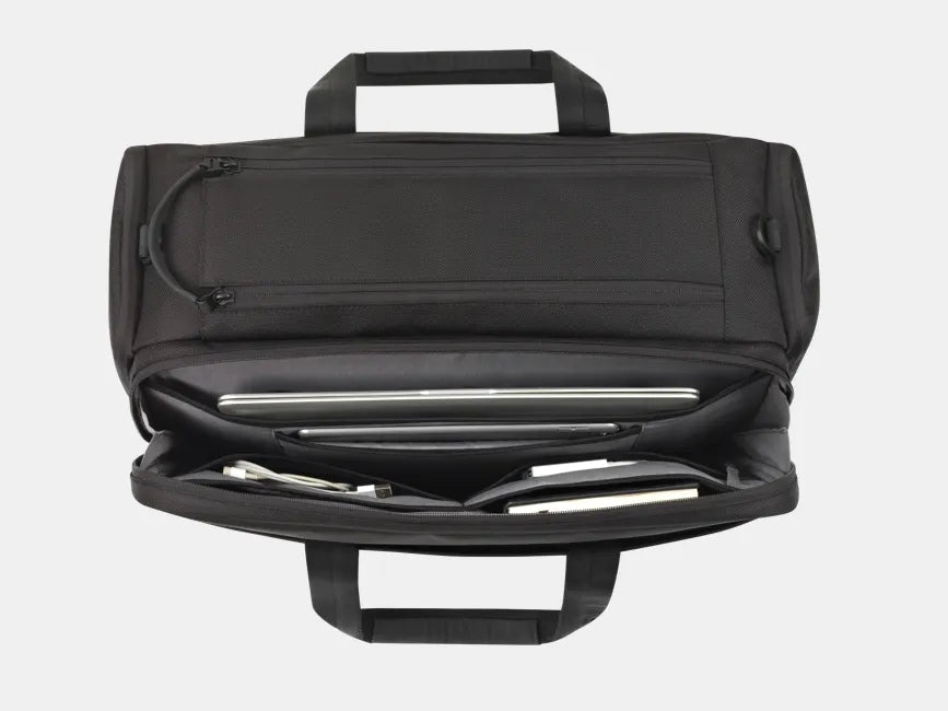 Victorinox - Werks Traveler 6.0 Duffel - Väska - 33L - Svart