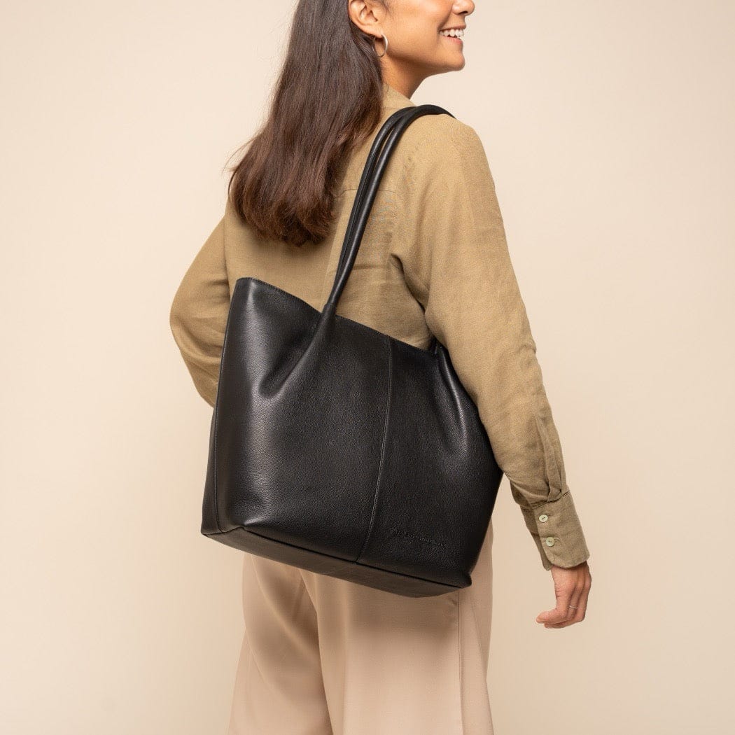 The Chesterfield Brand - Vespera Toteväska #Färg_Svart