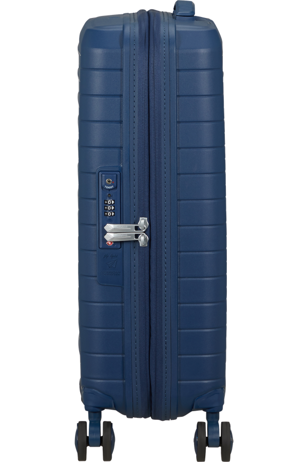 FastForward Resväska med 4 hjul 55 CM #Färg_Navy Blue