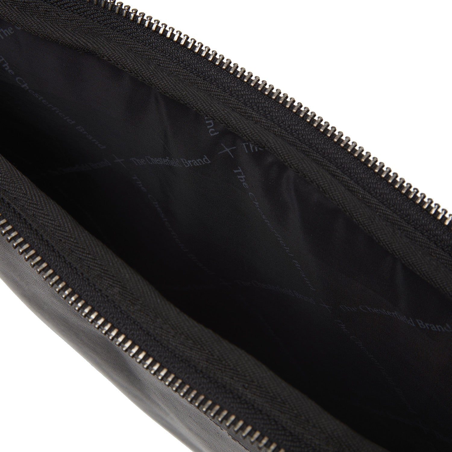 The Chesterfield Brand - Clinton 14 tum Laptopfodral #Färg_Svart