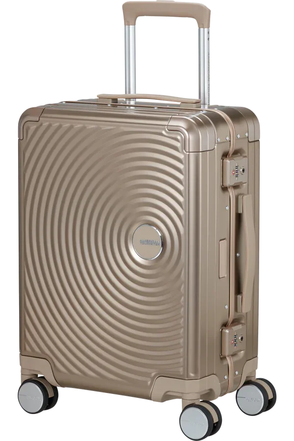 American-Tourister_soundbox_alu_55cm_resvaska_med_4_hjul_bronze_2 #färg_Beige