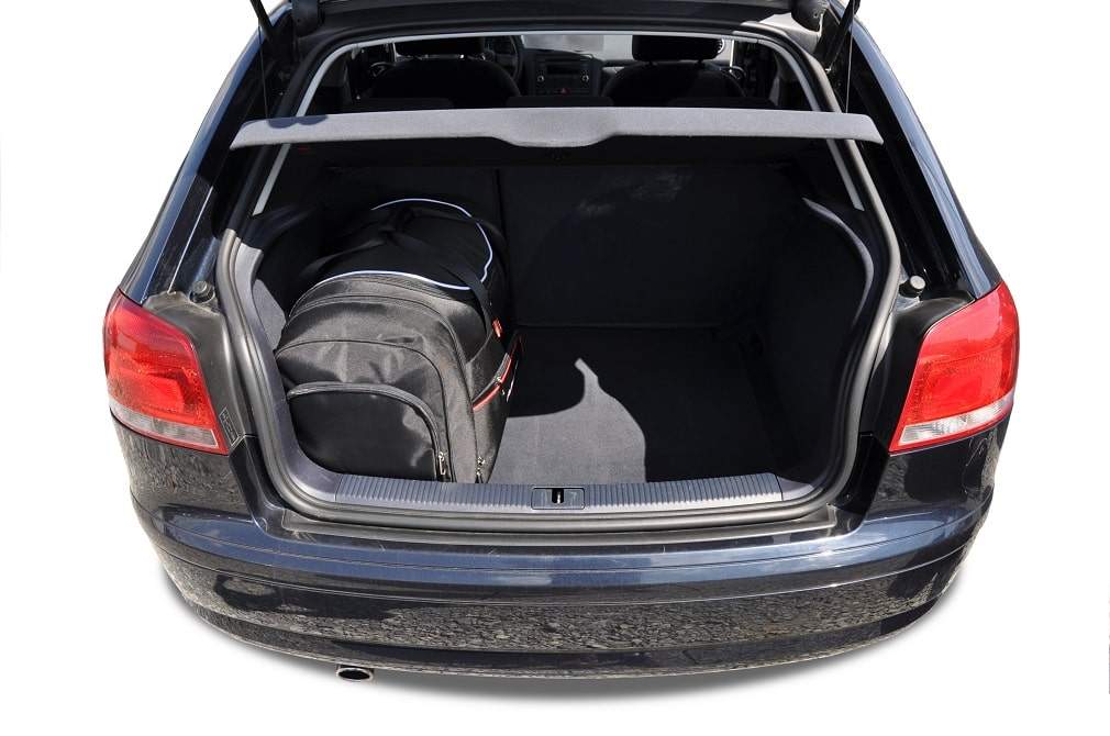 Audi A3 2003-2013 3-väskor #färg_Svart