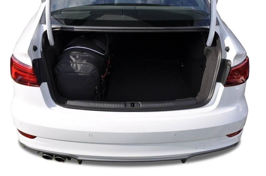 Audi A3 LIMOUSINE 2013-2020 4-väskor Sport #färg_Svart