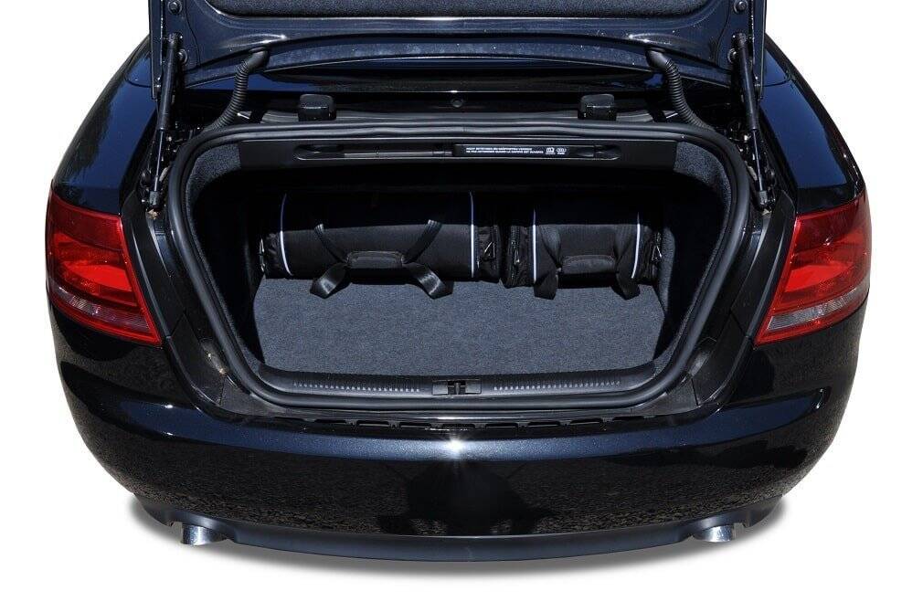 Audi A4 CABRIO 2005-2009 4-väskor #färg_Svart