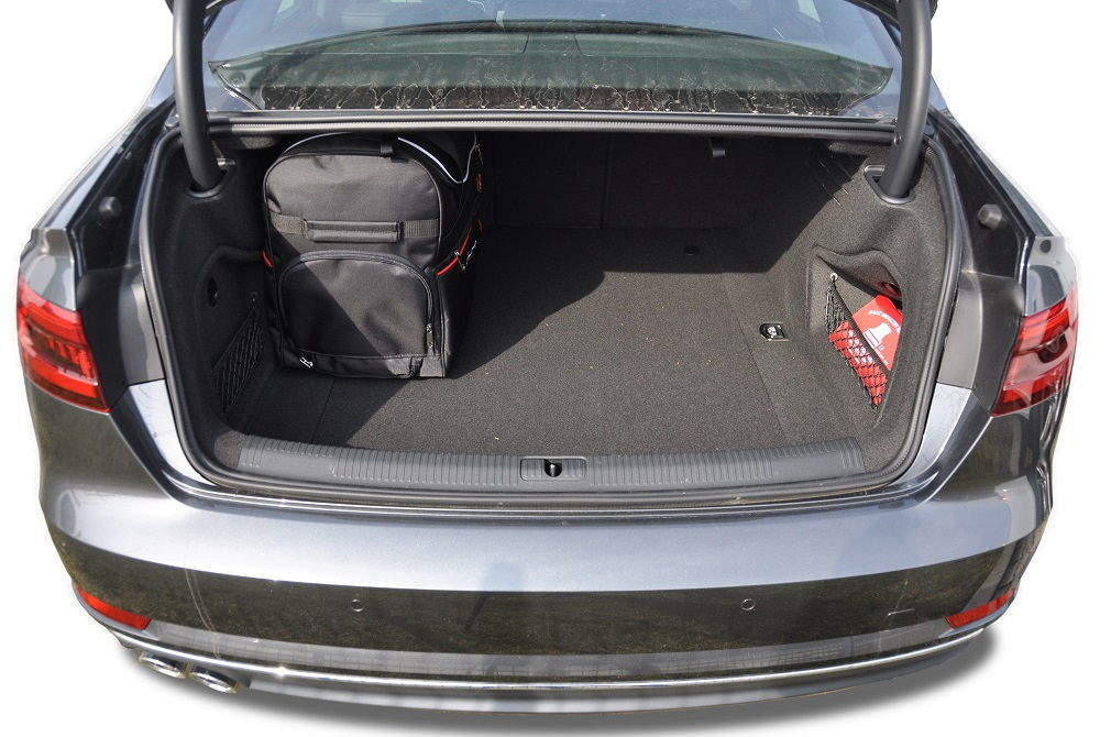 Audi A4 LIMOUSINE 2015+ 5-väskor Sport #färg_Svart