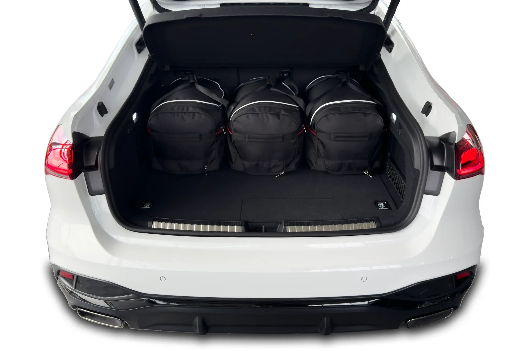 Audi A5 LIMOUSINE PHEV 2025+ 5-väskor #färg_Svart