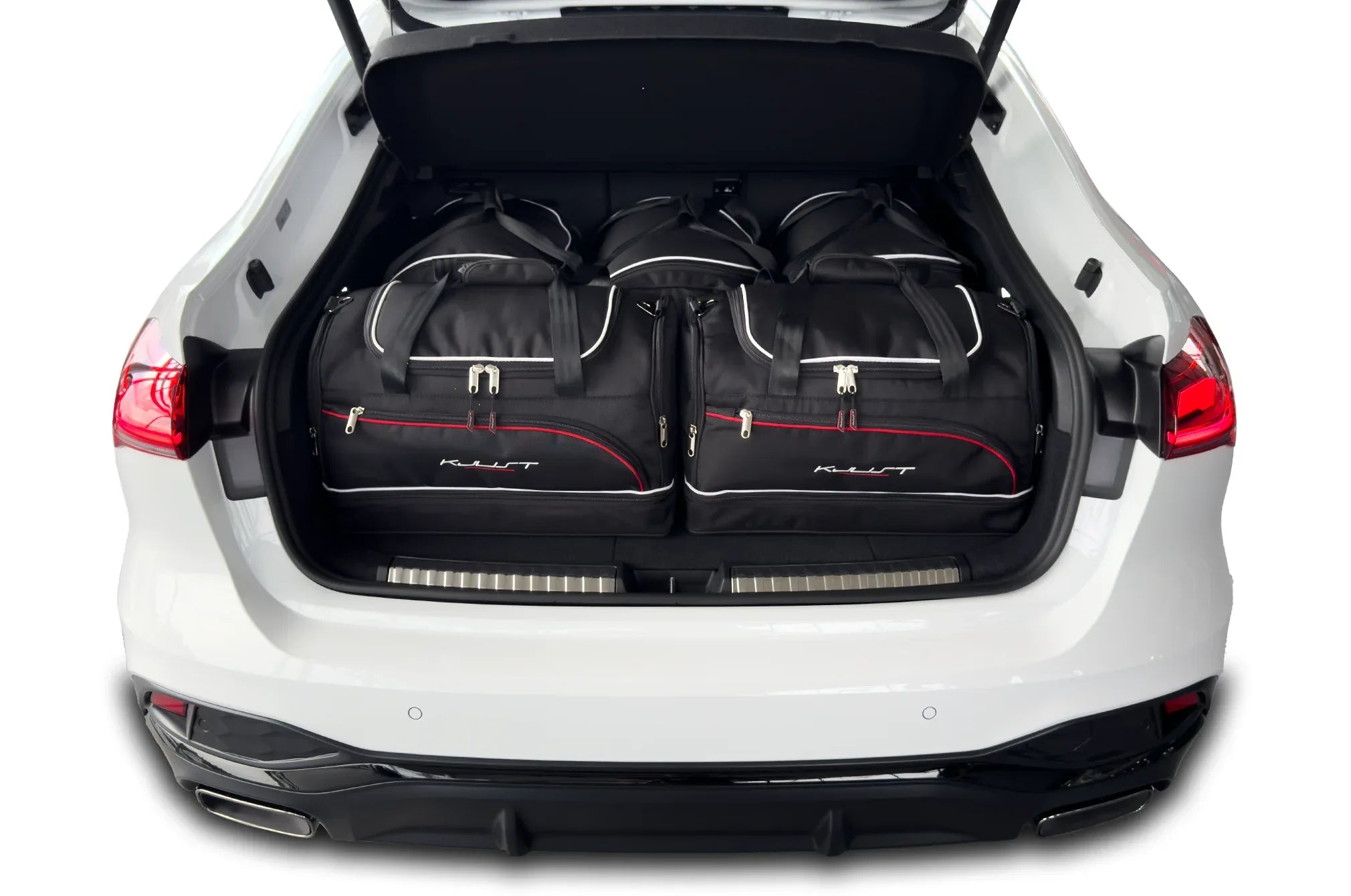 Audi A5 LIMOUSINE PHEV 2025+ 5-väskor #färg_Svart