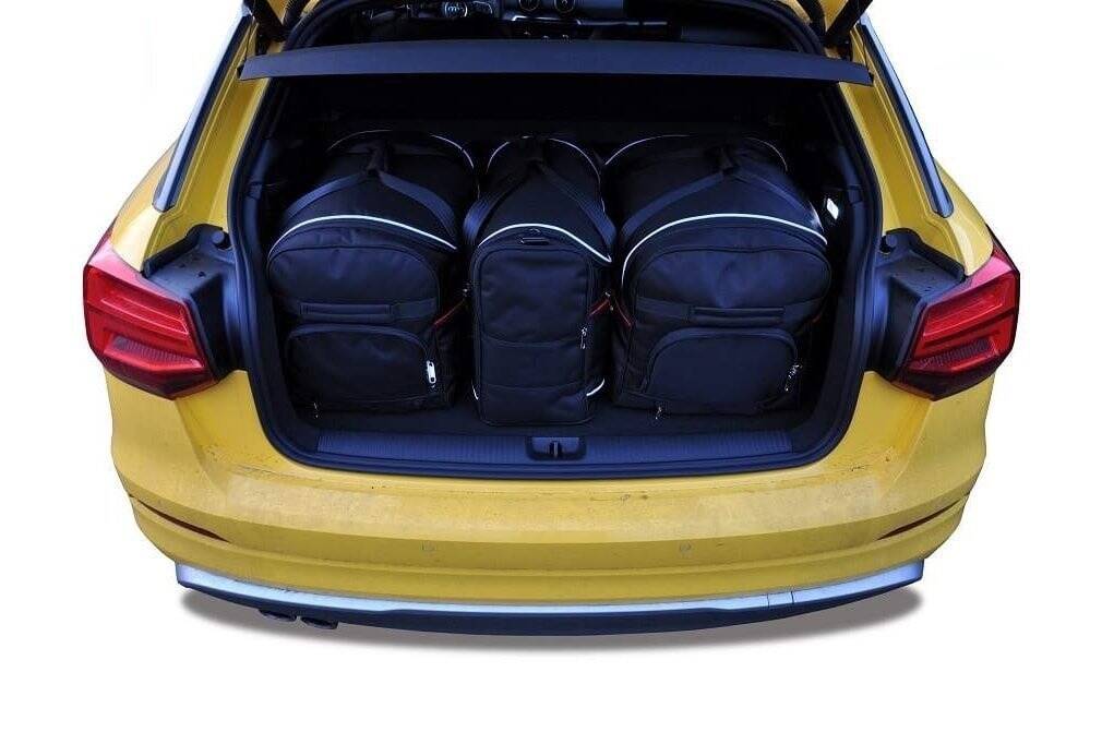 Audi Q2 2016+ 3-väskor #färg_Svart