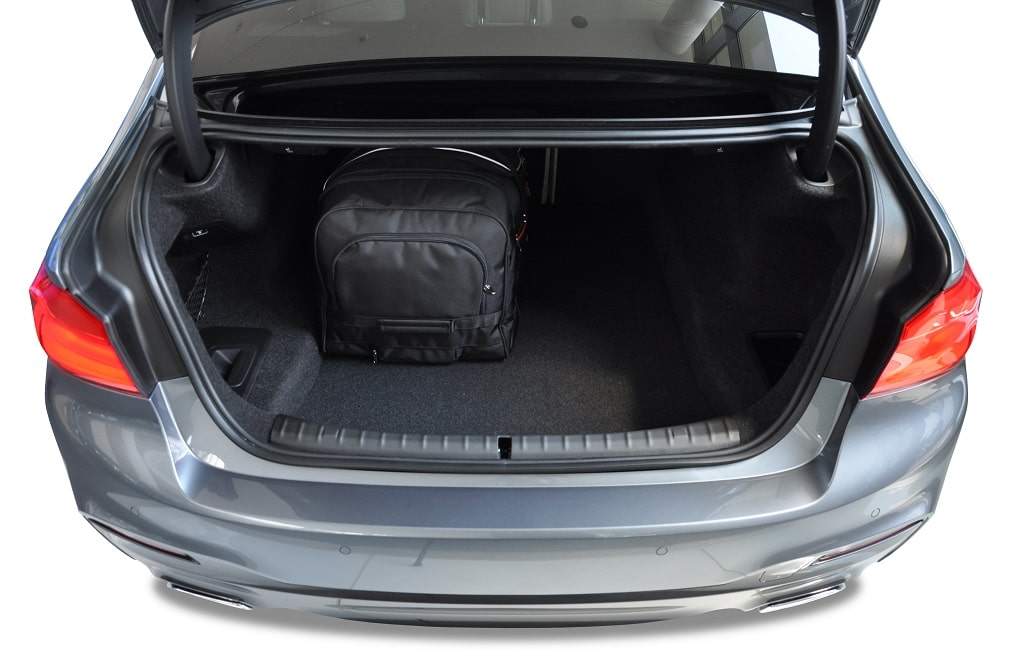 BMW 5 LIMOUSINE 2016-2023 4-väskor Sport #färg_Svart