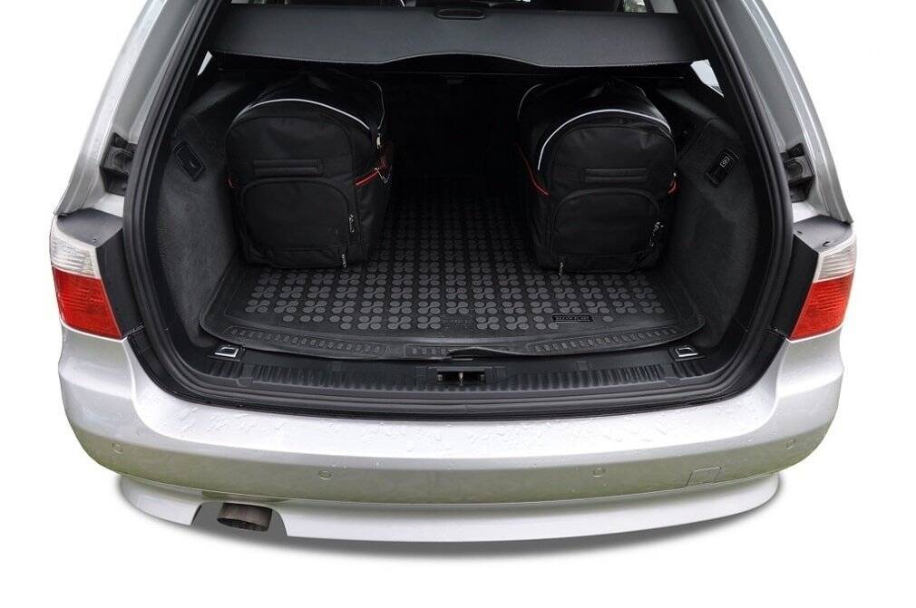 BMW 5 TOURING 2003-2010 5-väskor Sport #färg_Svart