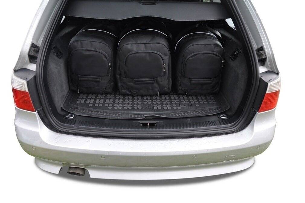 BMW 5 TOURING 2003-2010 5-väskor Aero #färg_Svart