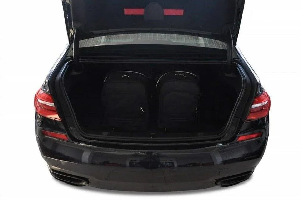 BMW 7 2015-2022 4-väskor Aero #färg_Svart