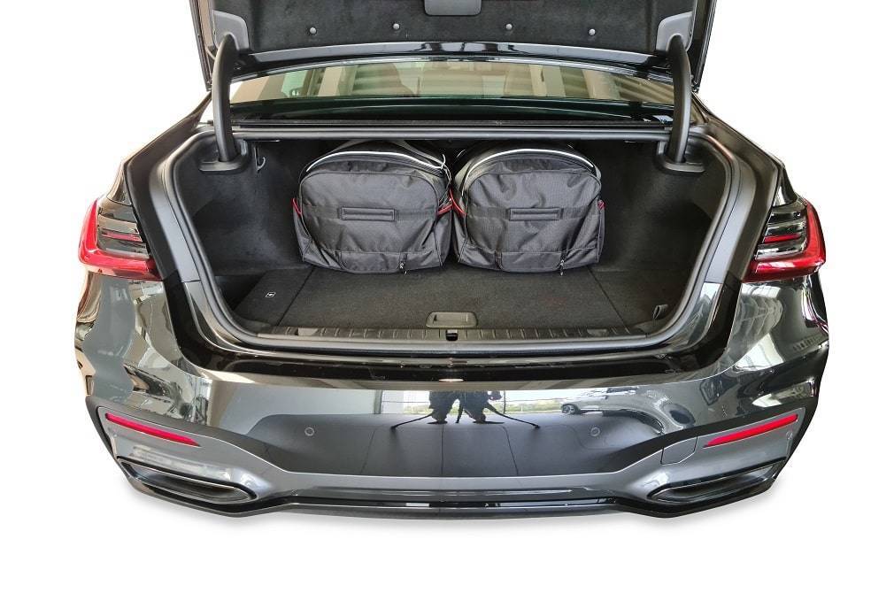 BMW 7L HEV 2015-2022 4-väskor #färg_Svart