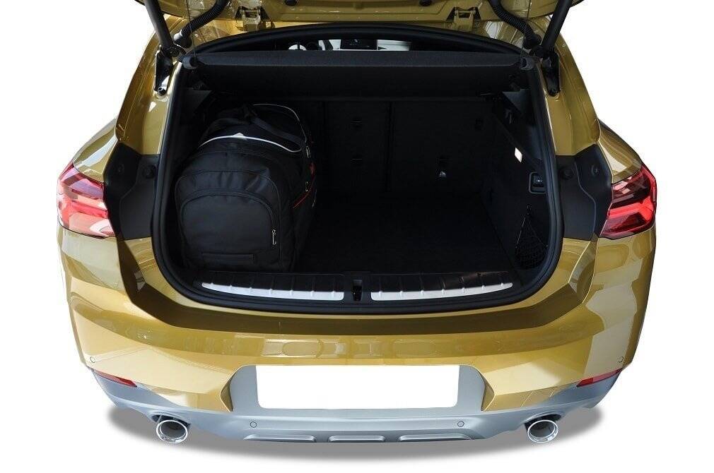 BMW X2 PHEV 2020+ 4-väskor Sport #färg_Svart