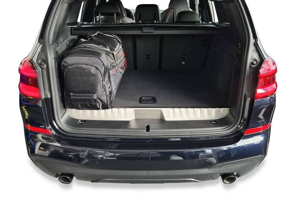 BMW X3 PHEV 2019+ 4-väskor #färg_Svart