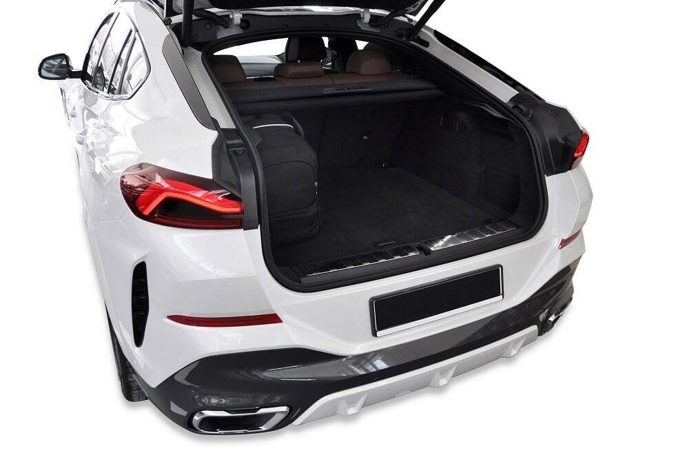 BMW X6 2019+ 5-väskor Aero #färg_Svart