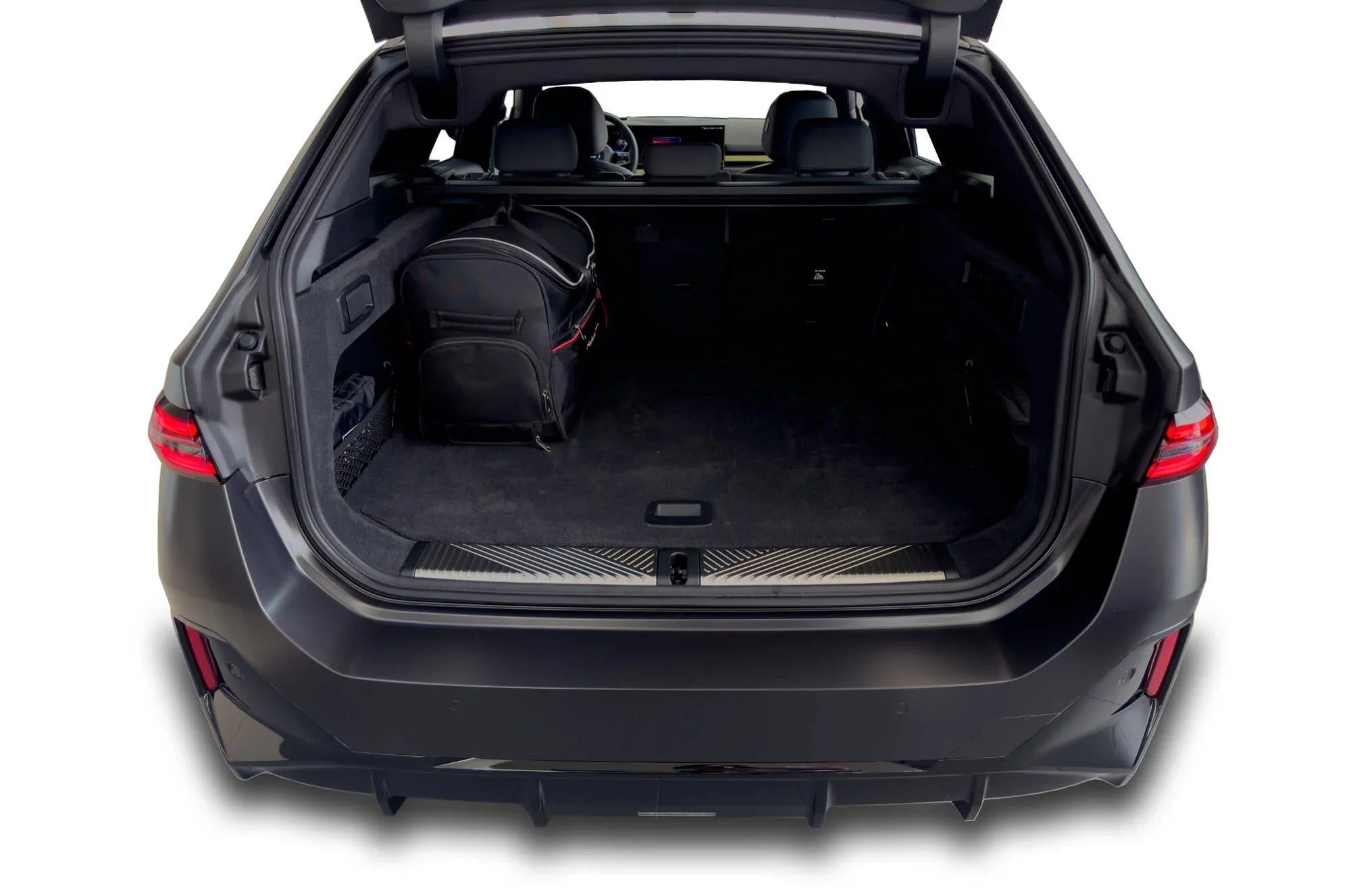BMW i5 TOURING EV 2023+ 5-väskor Sport #färg_Svart