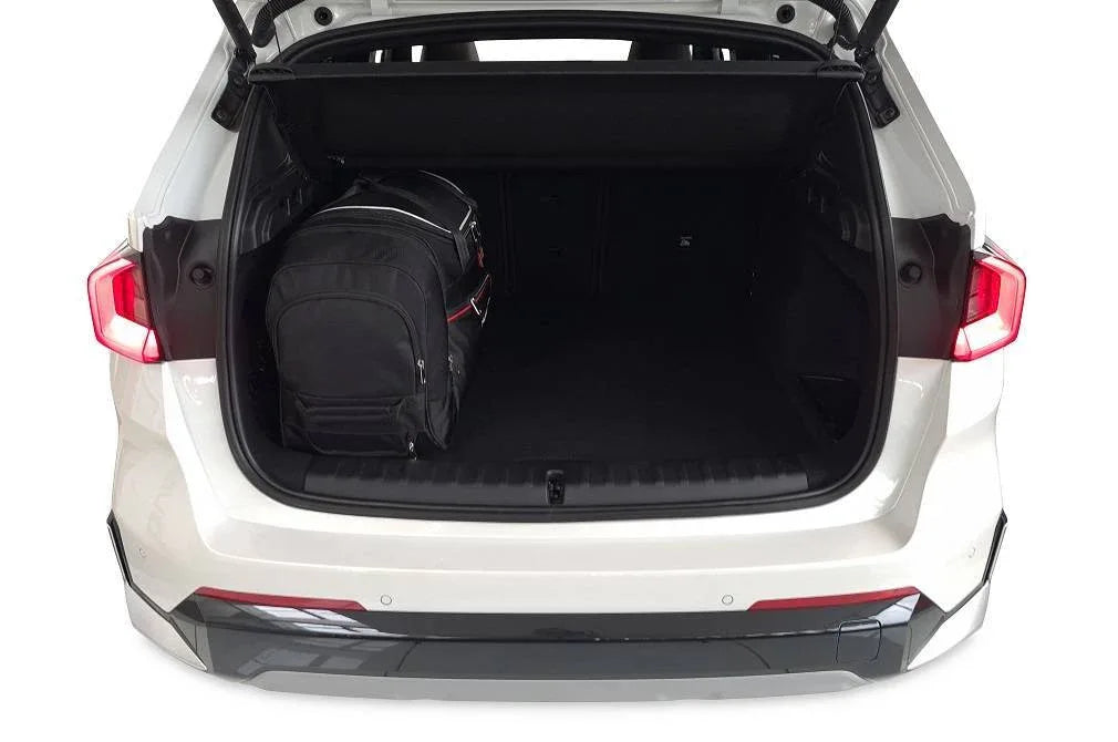BMW iX1 2022+ 4-väskor Sport #färg_Svart