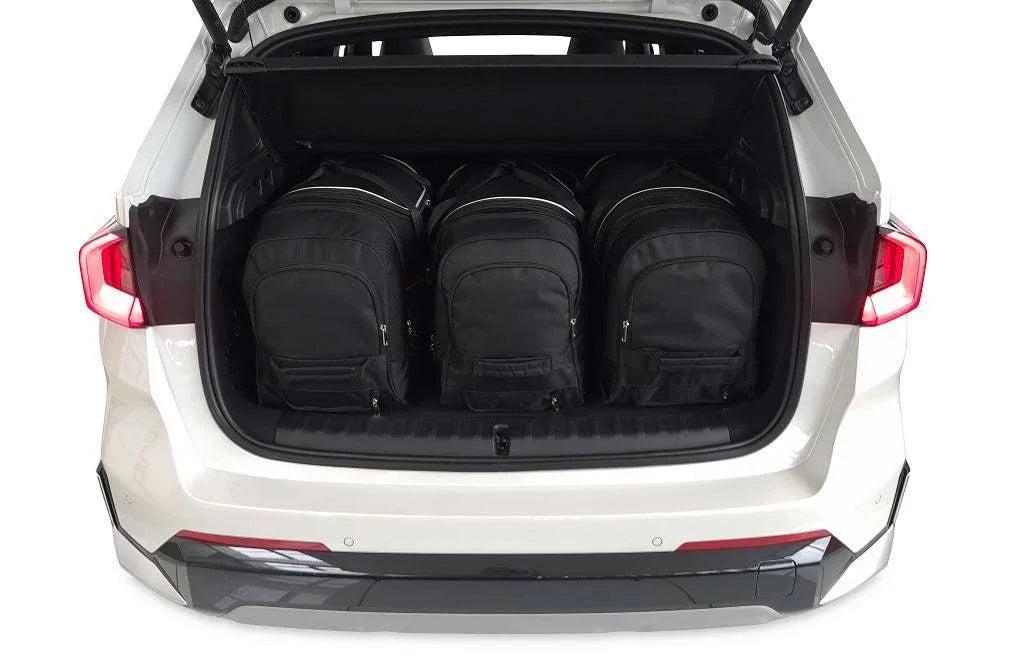 BMW X1 2022+ 3-väskor #färg_Svart