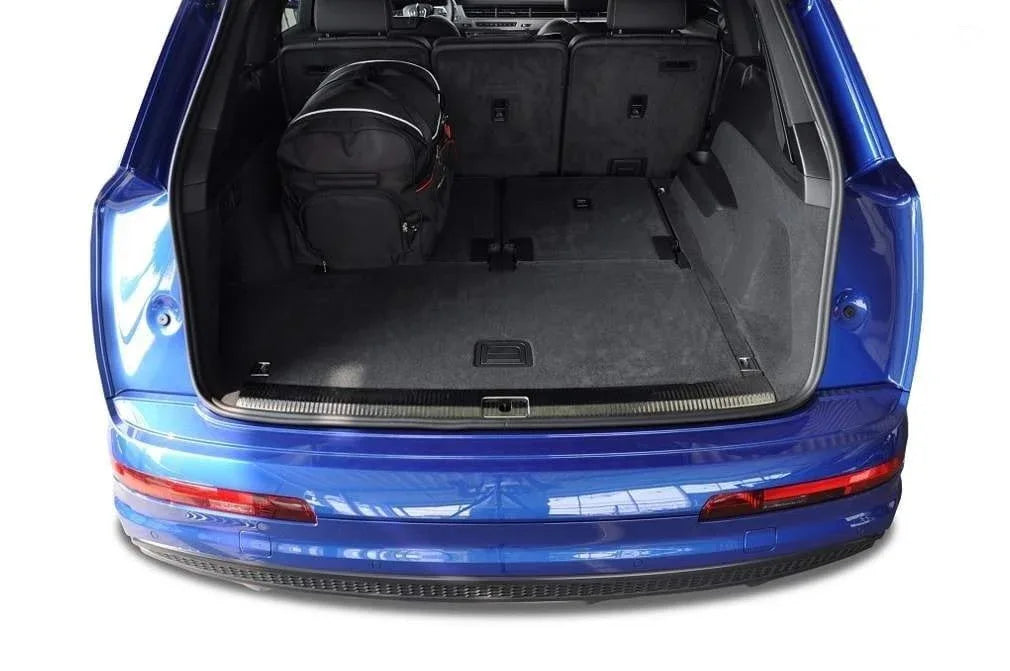 AUDI Q7 PHEV 2020+ 5-väskor Sport #färg_Svart