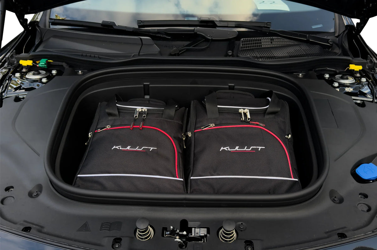 Mercedes-BENZ CLA COUPE EV 2025+ 2-väskor #färg_Svart