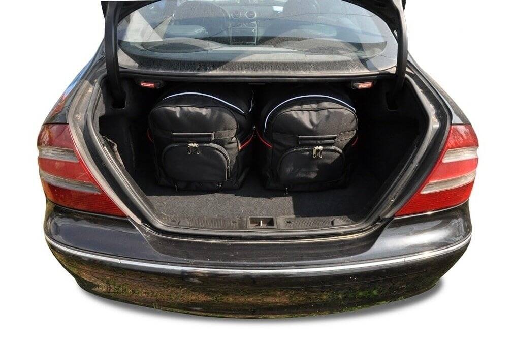 Mercedes-BENZ CLK 2002-2010 4-väskor #färg_Svart