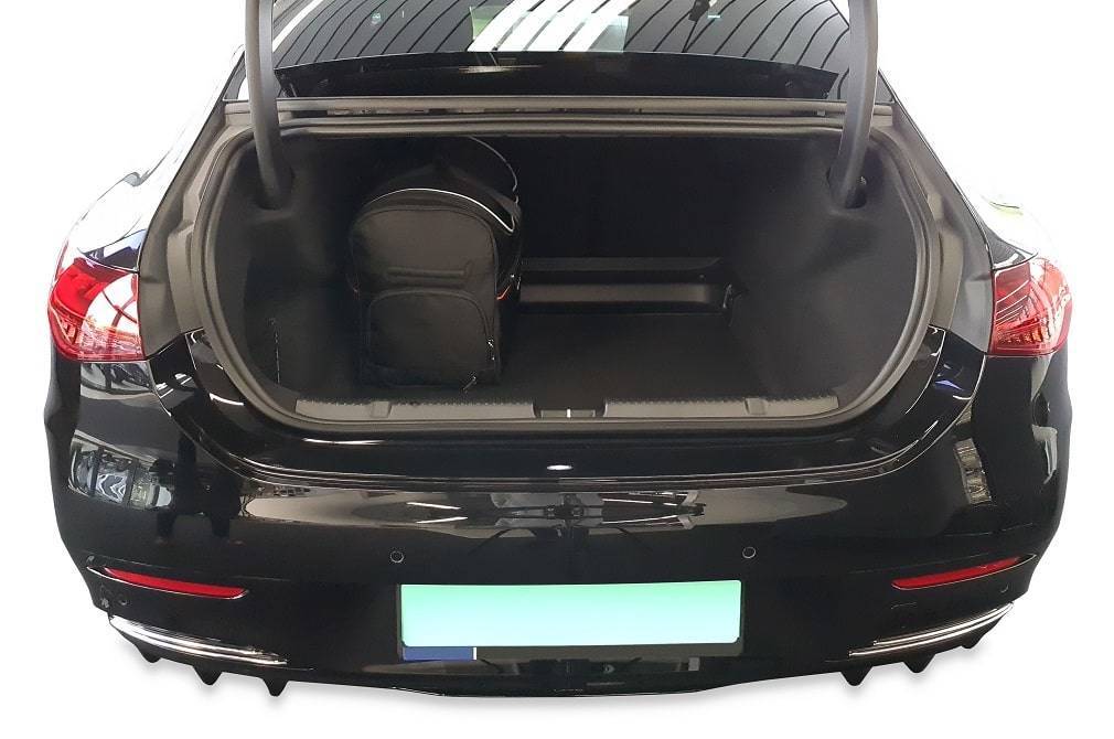 Mercedes-BENZ EQE EV 2022+ 5-väskor #färg_Svart