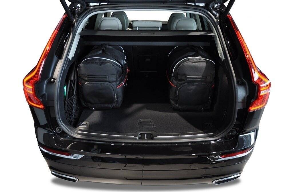 Volvo XC60 2017+ 5-väskor #färg_Svart