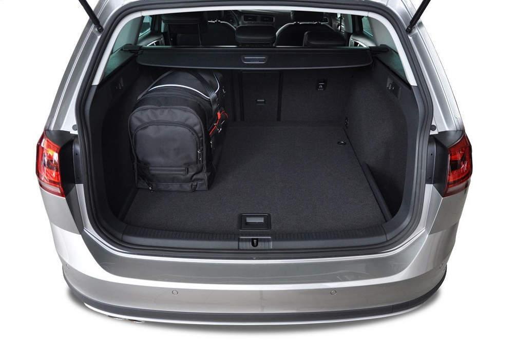 Vw GOLF ALLTRACK 2015-2020 5-väskor Aero #färg_Svart