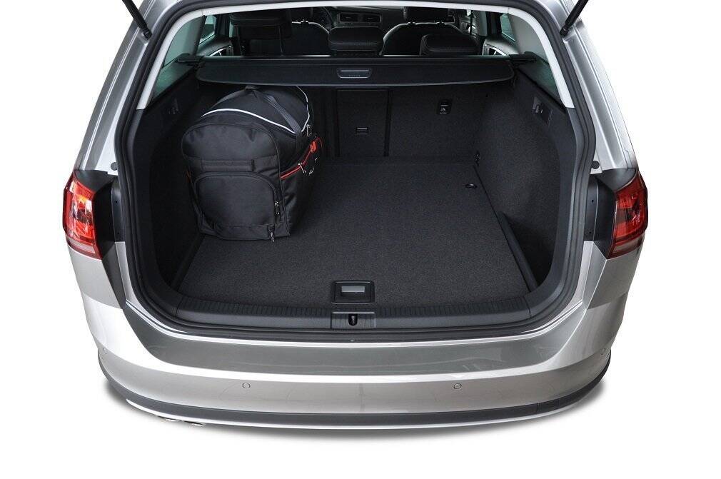 Vw GOLF VARIANT 2013-2020 5-väskor Sport #färg_Svart