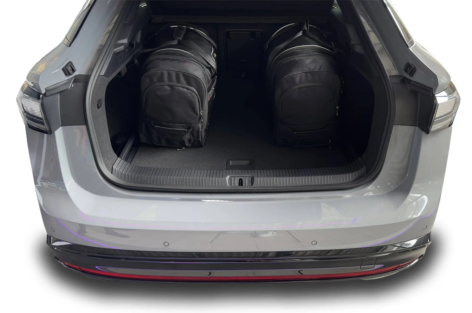 Vw ID.7 EV 2023+ 5-väskor Aero #färg_Svart