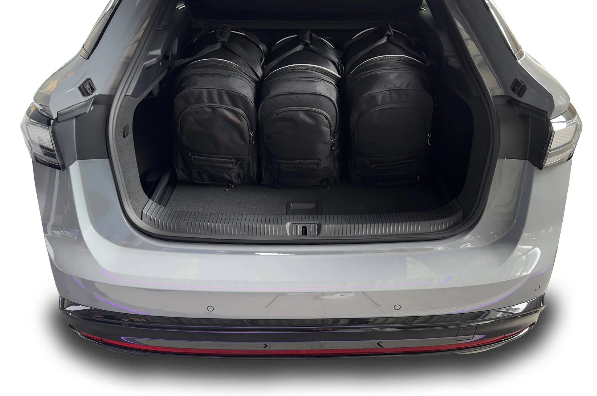 Vw ID.7 EV 2023+ 5-väskor Aero #färg_Svart