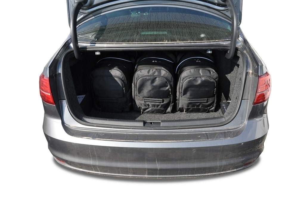 Vw JETTA 2011-2017 5-väskor Sport #färg_Svart
