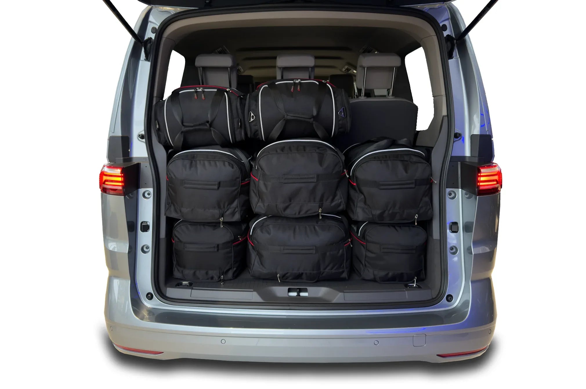 Vw MULTIVAN L2 PHEV 2021+ 9-väskor #färg_Svart