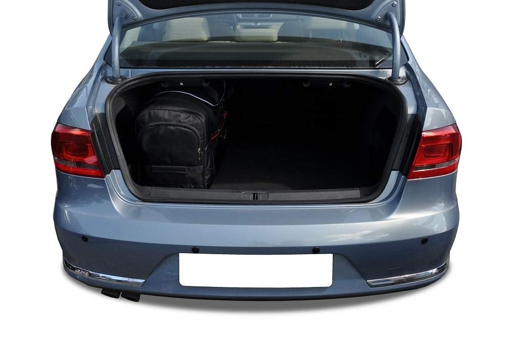 Vw PASSAT LIMOUSINE 2010-2014 5-väskor Aero #färg_Svart